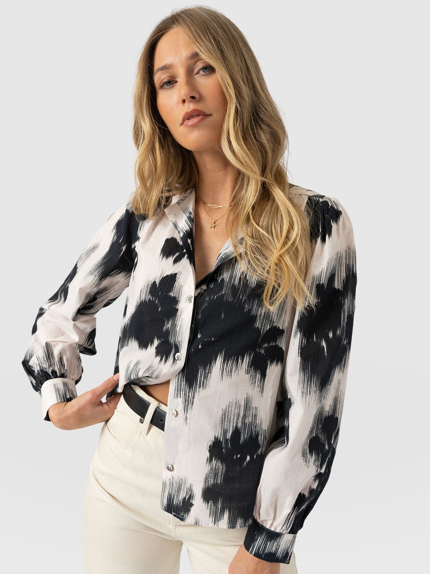 Amelie Blouse - White Fade Floral